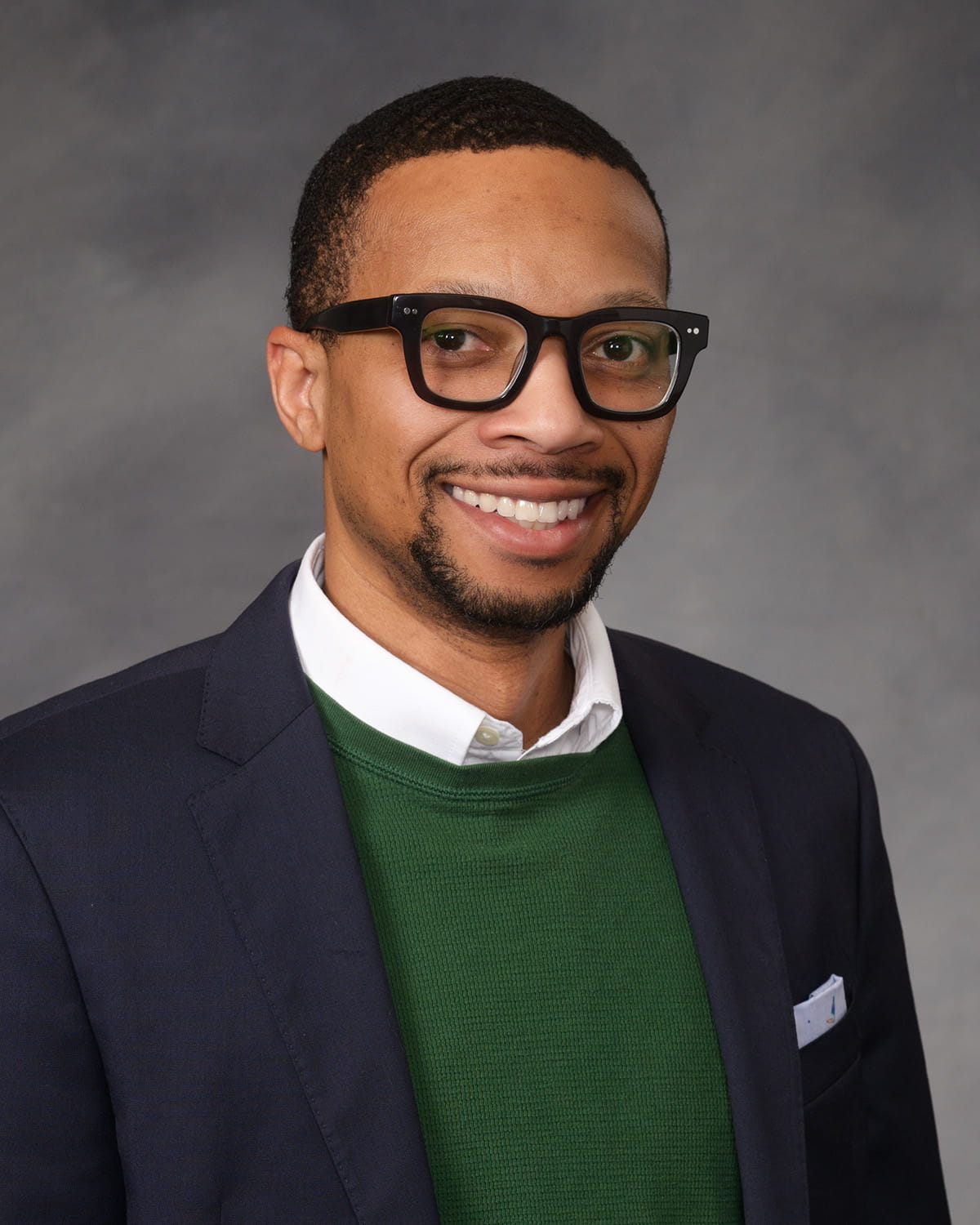 Aaron Thomas Headshot