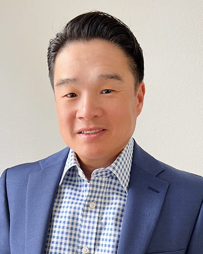 Ken Low Headshot